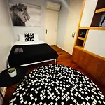 Hostel Luxury In Centre Location Lizbona