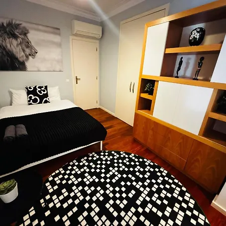 Luxury In Centre Location 旅馆 *