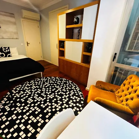 Luxury In Centre Location 旅馆