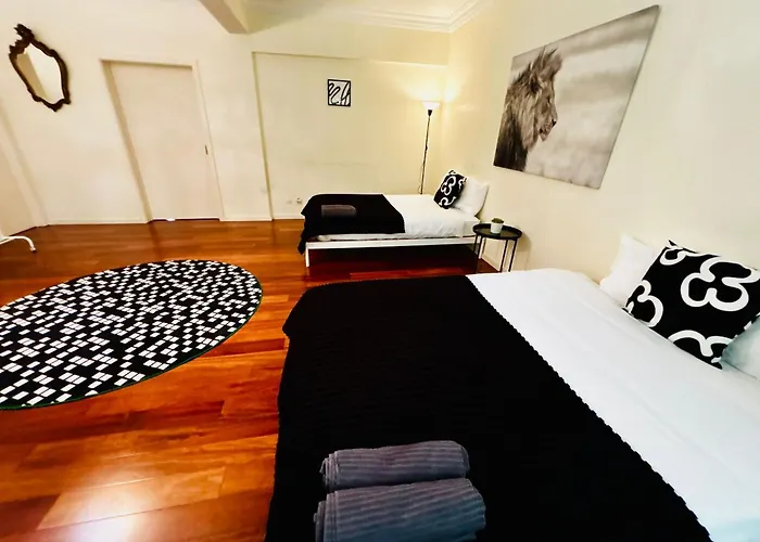 Luxury In Centre Location Albergue *