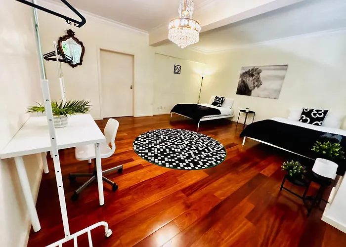 Luxury In Centre Location