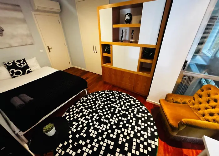 Luxury In Centre Location